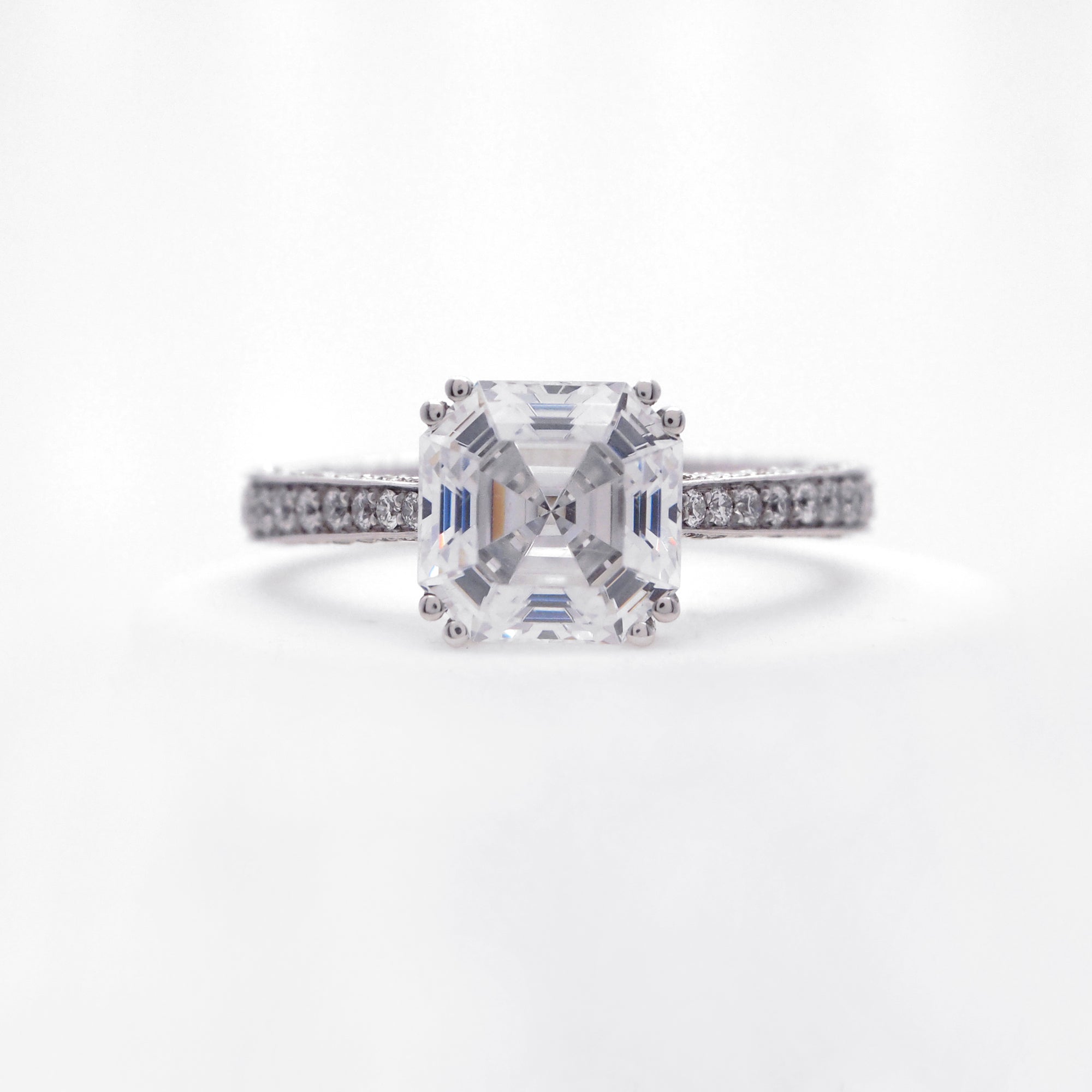 Platinum Diamond Engagement Ring