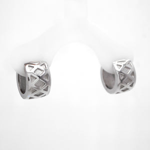 14K White Gold Criss-Cross Huggie Earrings
