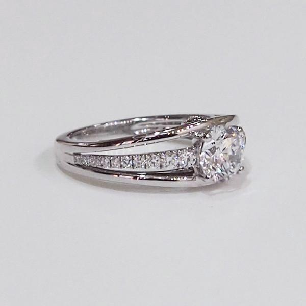 14K White Gold Diamond Engagement Ring