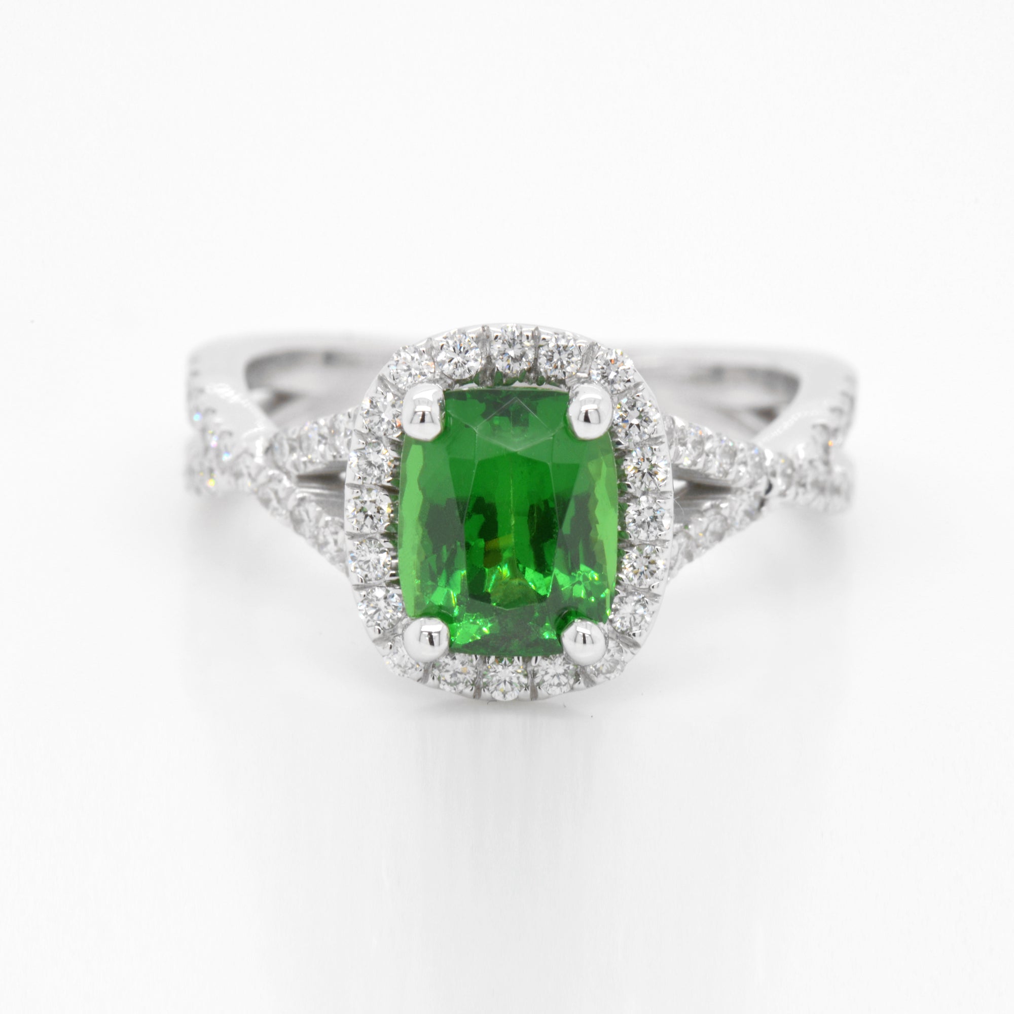 14K White Gold Tsavorite And Diamond Ring