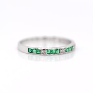14K White Gold Emerald And Diamond Band