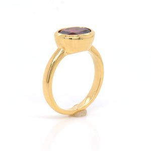 14K Yellow Gold Rhodolite Garnet Ring