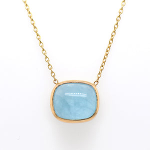 14K Yellow Gold Cabochon Aquamarine Necklace