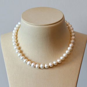 Freshwater Pearl Necklace With 14K White Gold Diamond Clasp