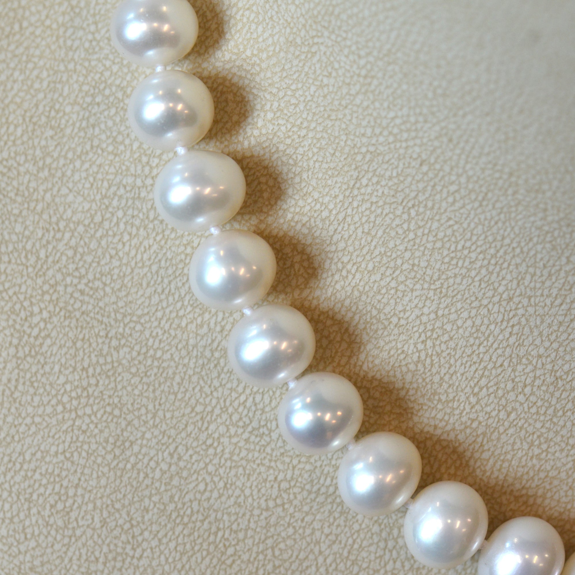 Freshwater Pearl Necklace With 14K White Gold Diamond Clasp