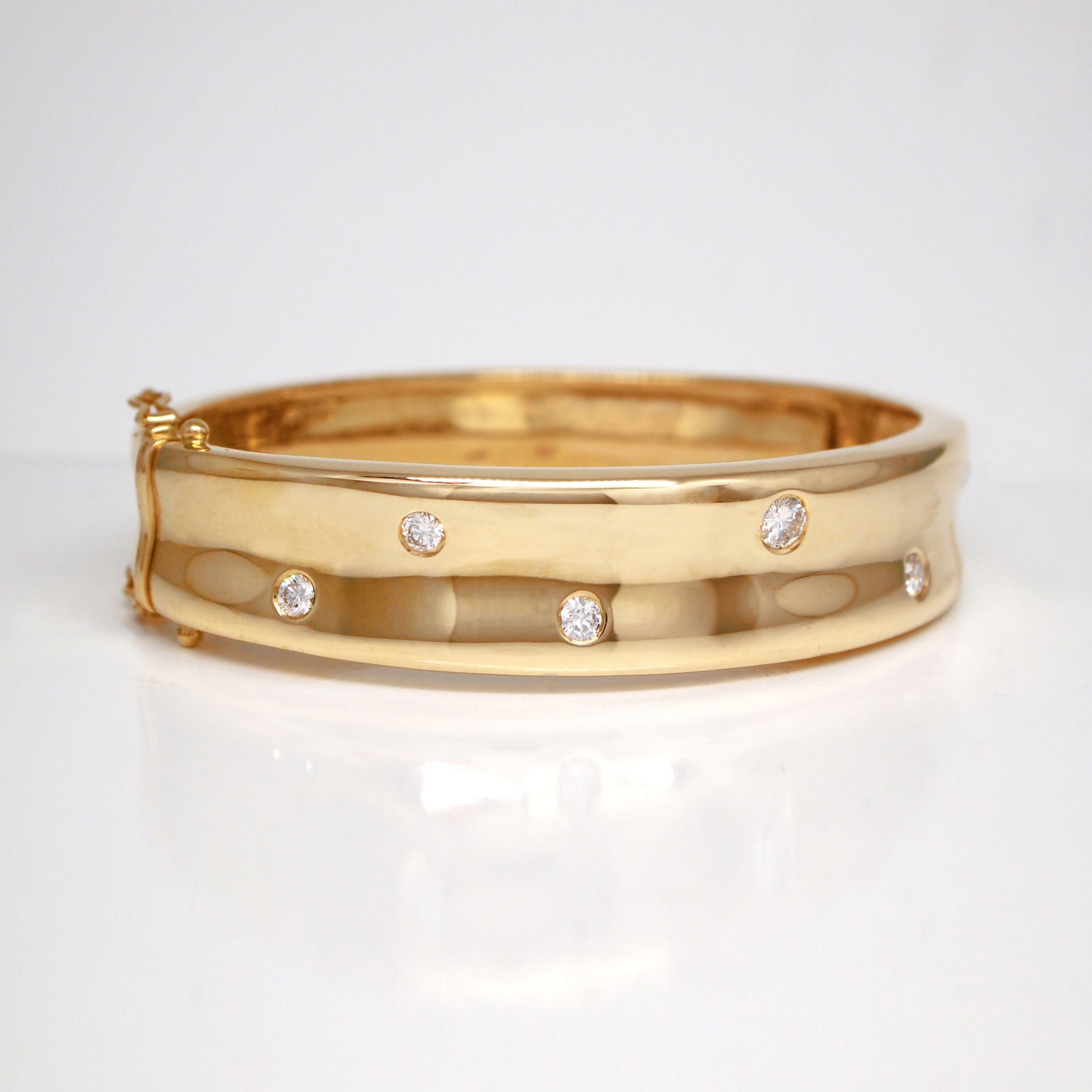 14K Yellow Gold Flush-Set Diamond Bangle Bracelet