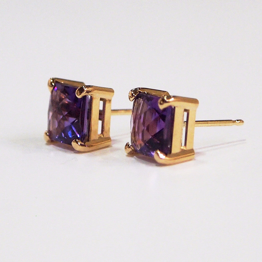 14K Yellow Gold Amethyst Earrings