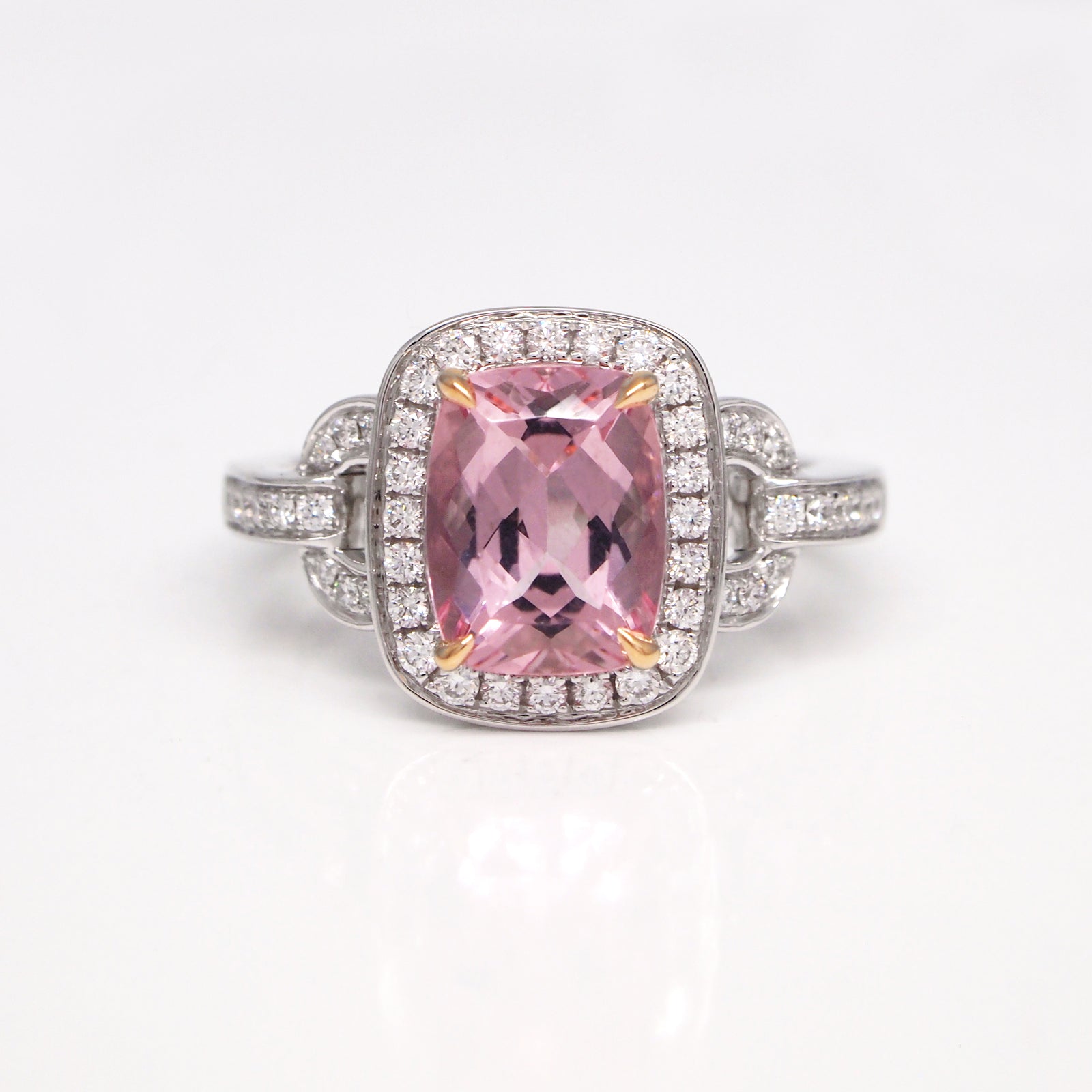 18K White Gold Morganite and Diamond Ring