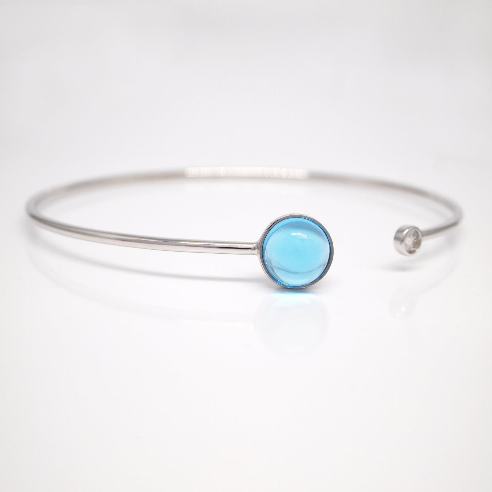 14K White Gold Cabochon Blue Topaz And Diamond Bangle