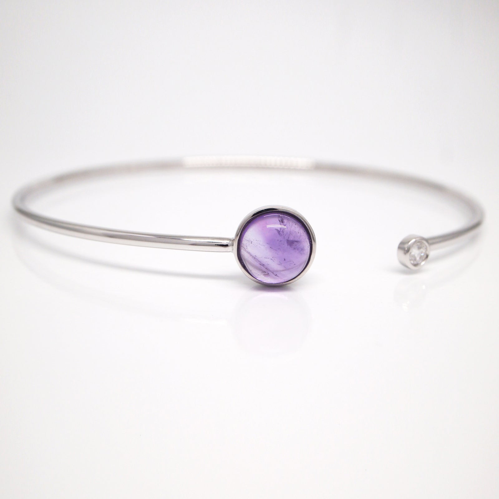 14K White Gold Cabochon Amethyst And Diamond Bangle