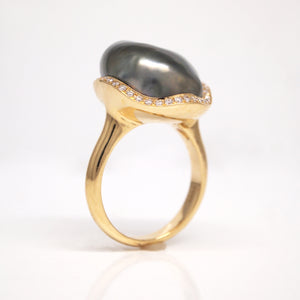 18K Yellow Gold Tahitian Keshi Pearl And Diamond Ring