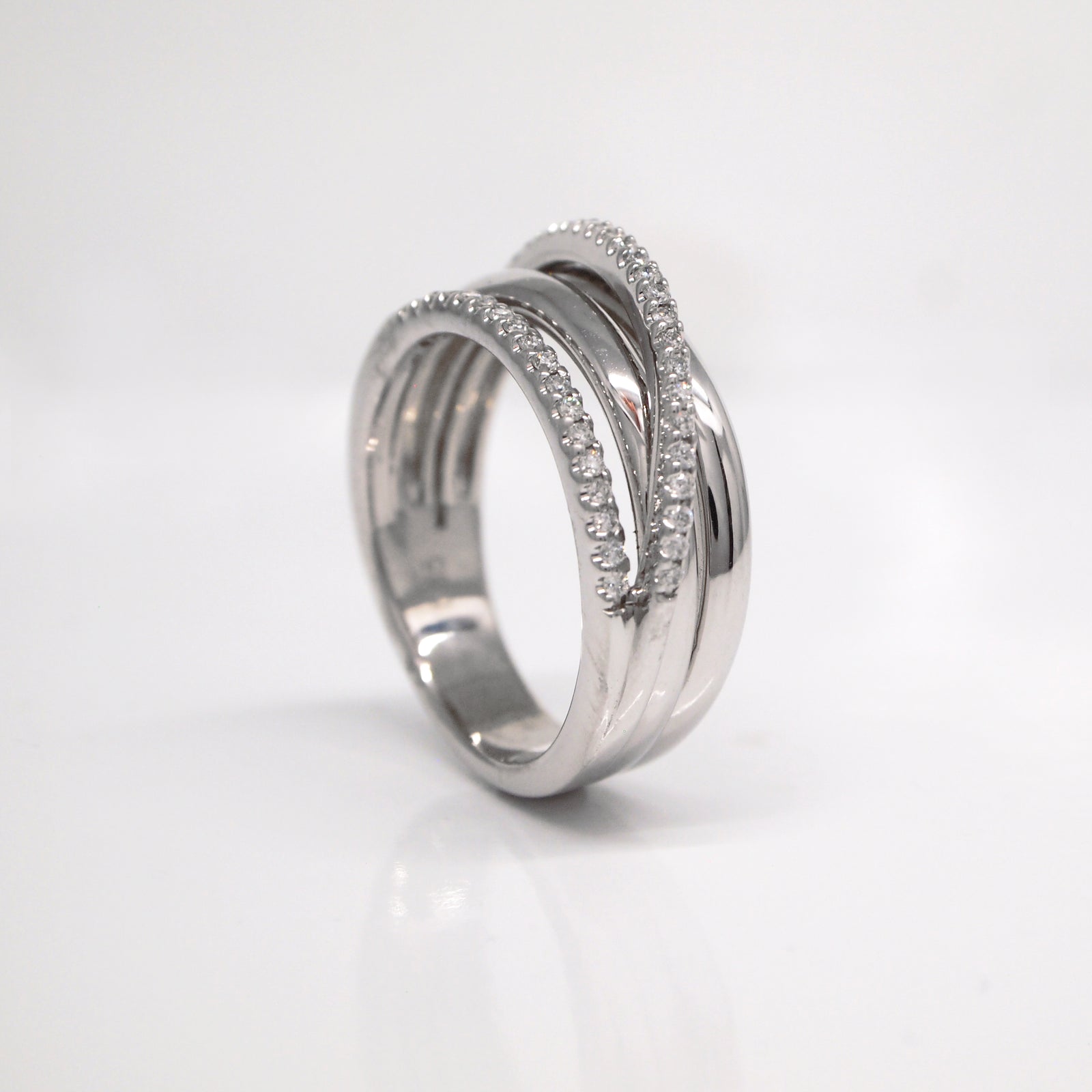 14K White Gold Diamond Twist Band