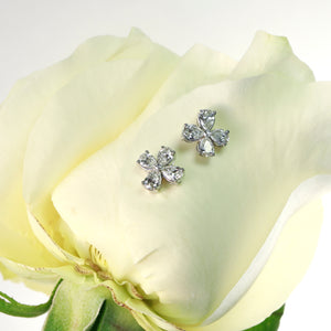 18K White Gold Diamond Clover Stud Earrings