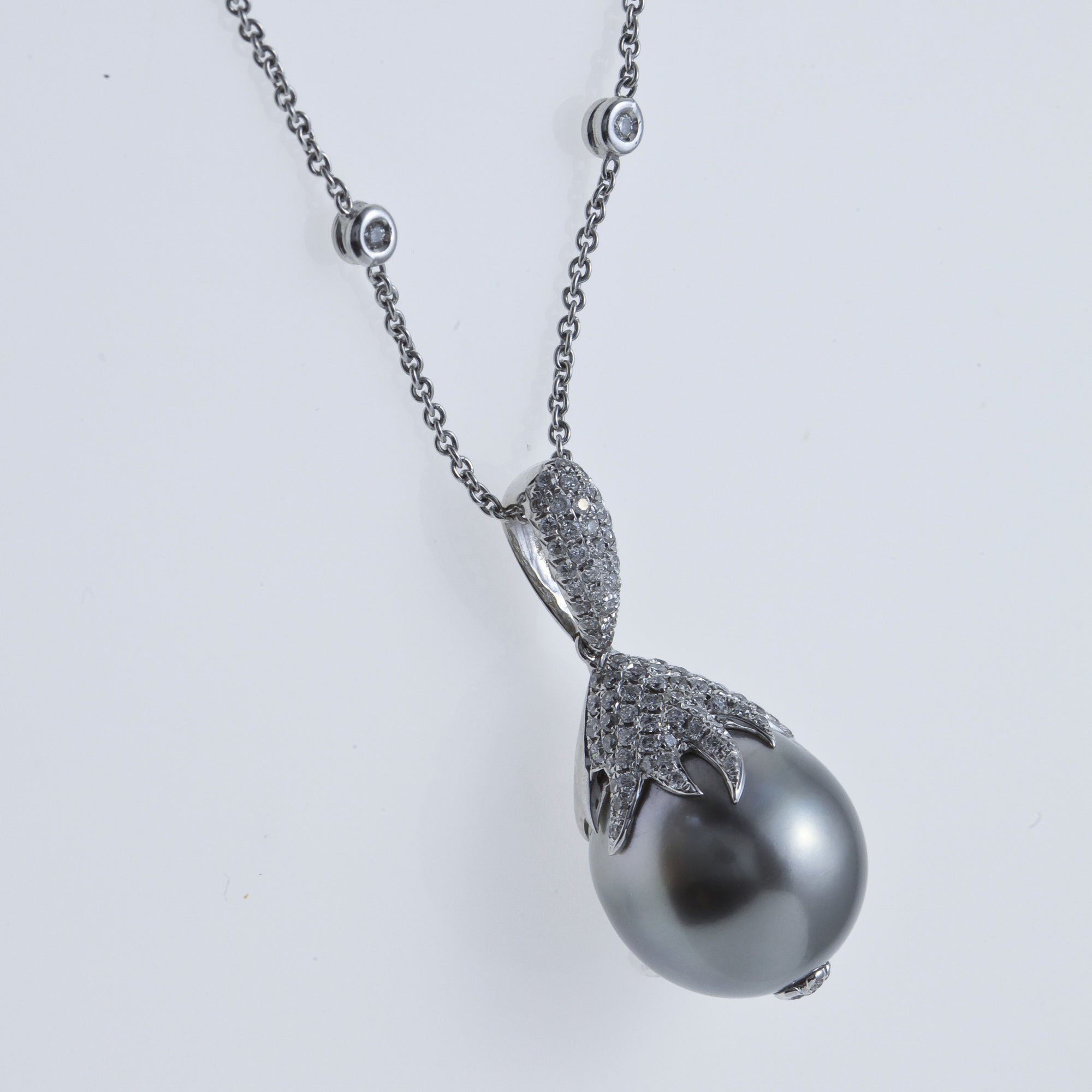 18K White Gold Tahitian Pearl And Diamond Pendant