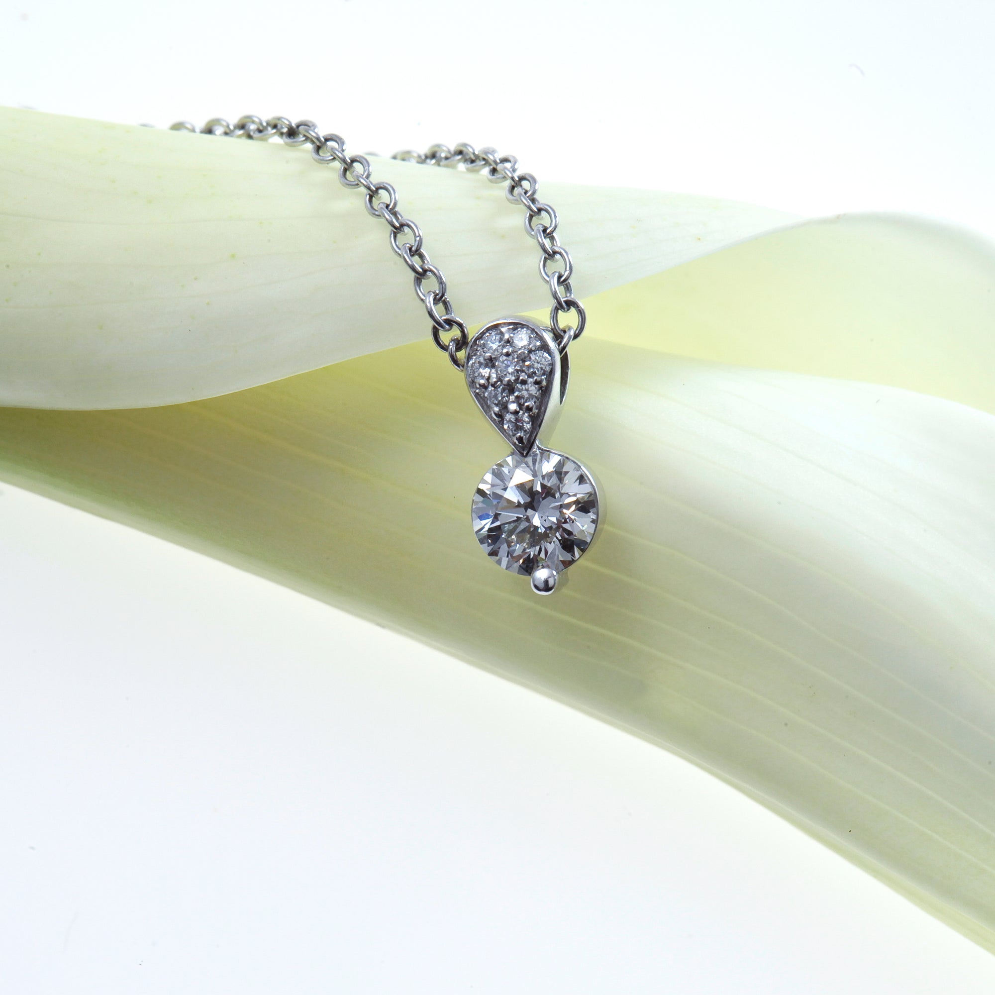 14K White Gold Diamond Necklace