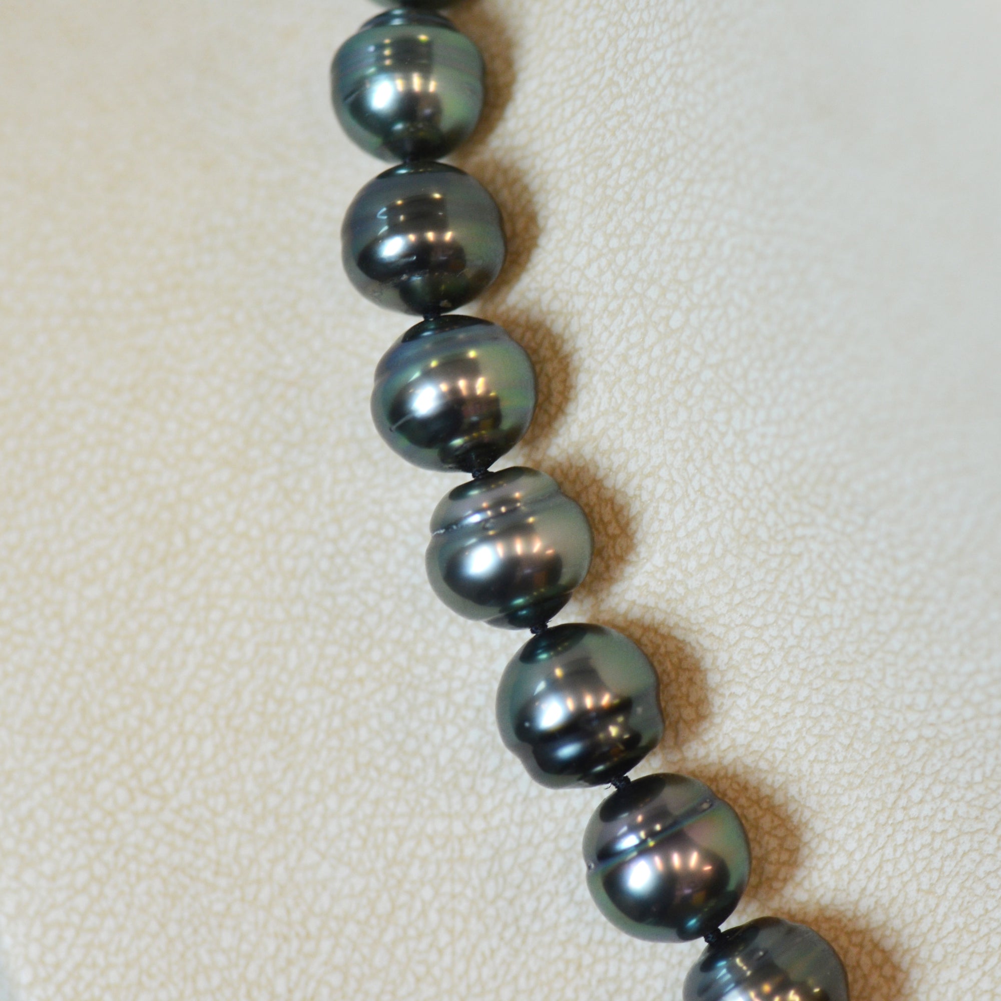 Baroque Tahitian Pearl Necklace With Sterling Silver Clasp