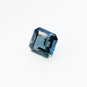 4.47 Carat Color Change Green to Blue Sapphire