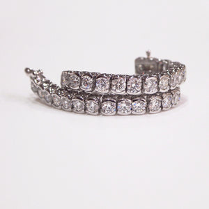 White Gold Half-Bezel Diamond Tennis Bracelet