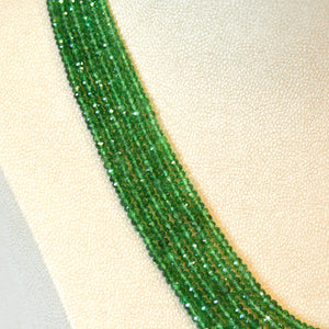 18 inch tsavorite bead necklace